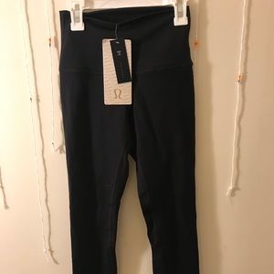 Lululemon leggings dupe